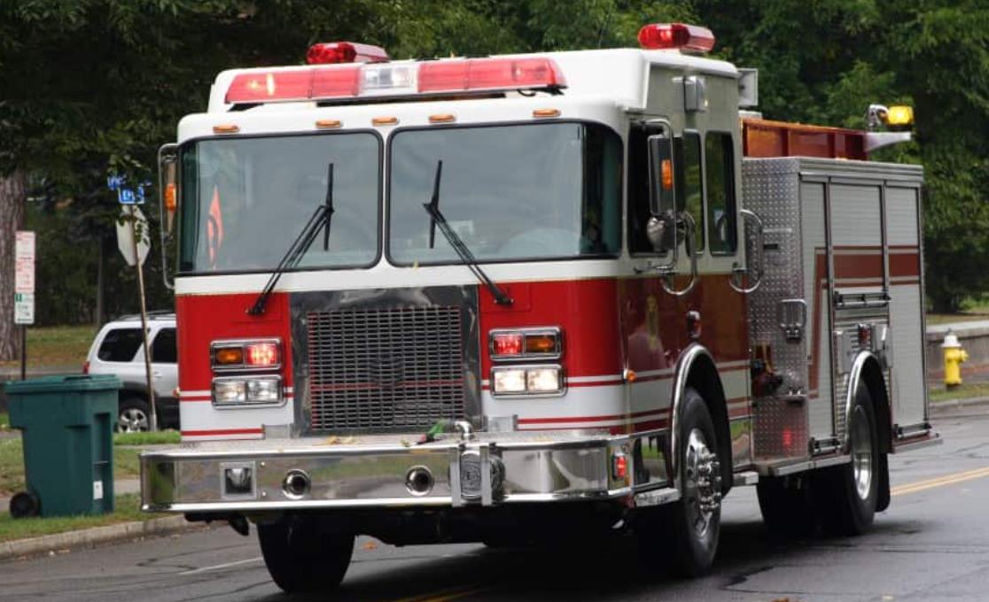 How Much Does A Fire Truck Weigh? Quick Answer