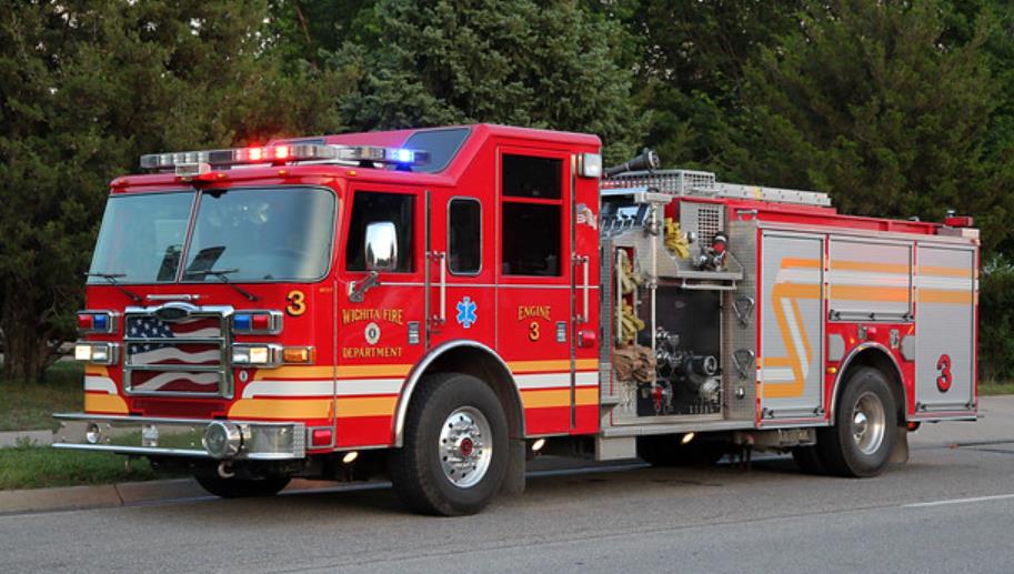 How Much Does A Fire Truck Weigh? Quick Answer