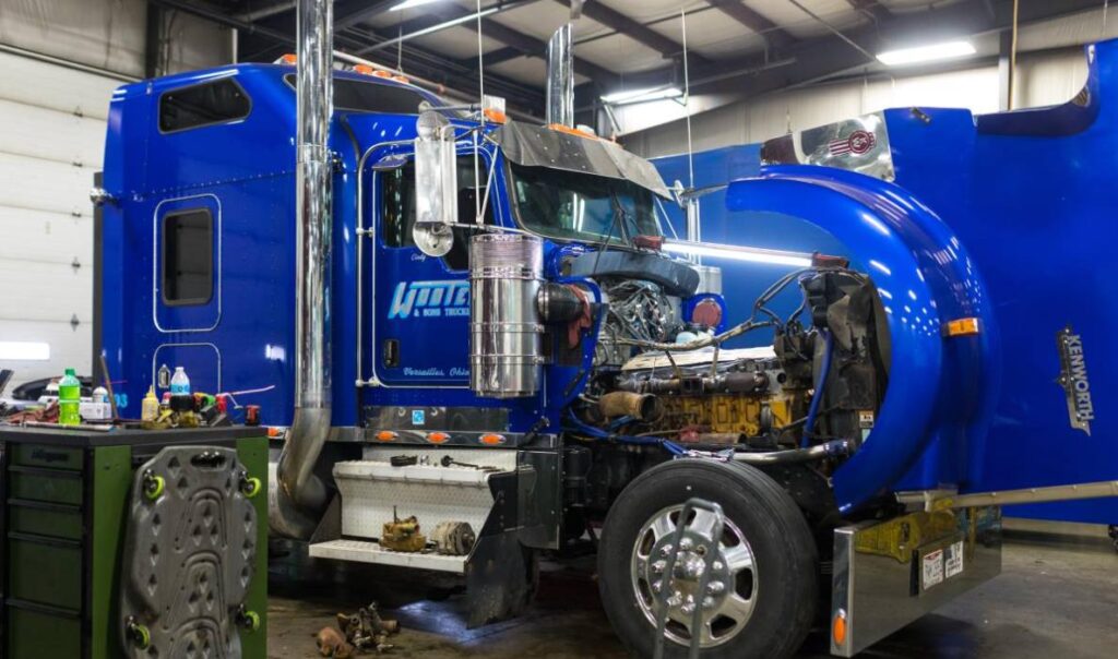 How Much Torque Does A Semi Truck Have? Answered