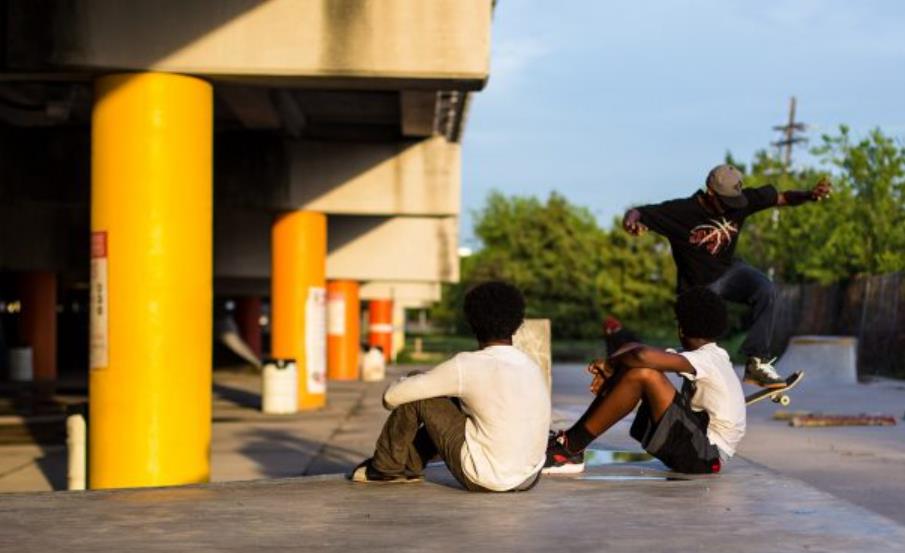 Is Skateboarding Bad For Your Knees? Answered