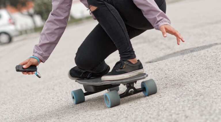 Do Electric Skateboards Have Brakes? All You Need To Know