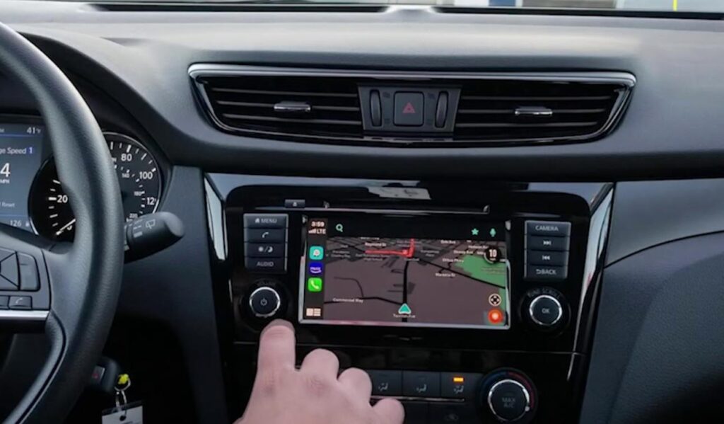 Does 2020 Nissan Rogue Have Apple Carplay? Quick Answered