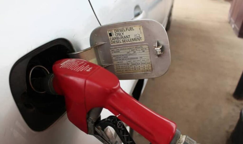 Can You Leave A Diesel Truck Running While Fueling? Answered