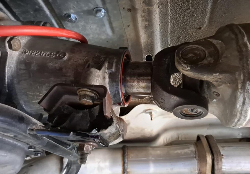 How To Set Pinion Angle On Lowered Truck? Easy Guide