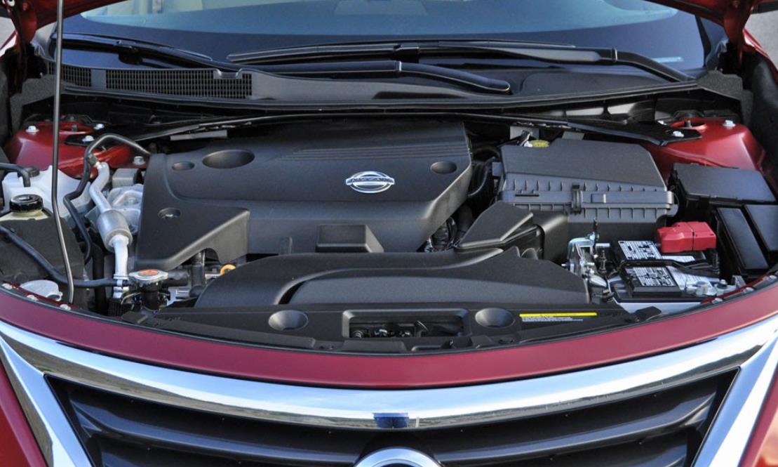 Why Does My Nissan Altima Shake When I Accelerating? Explained