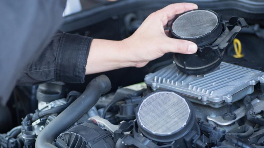 How To Reset Mass Air Flow Sensor Nissan Altima? 7 Easy Steps