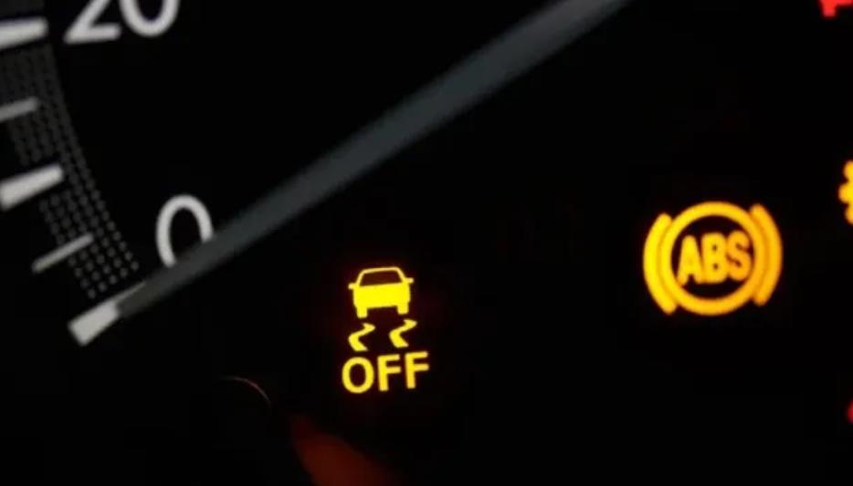 How To Fix Slip Indicator Light Nissan Altima? 7 Easy Steps