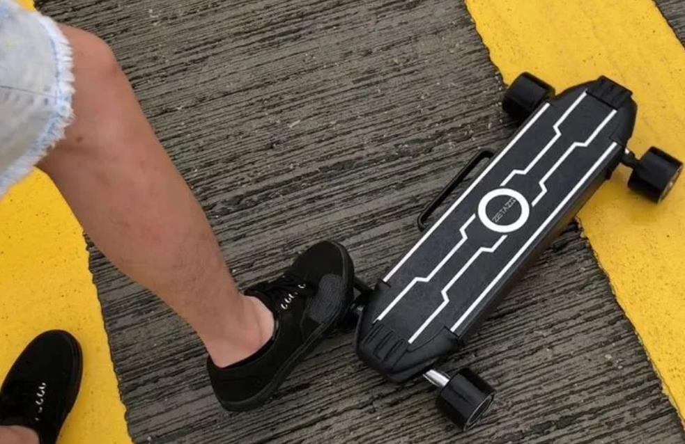 Can You Take Electric Skateboard On Plane? (Risks & Consequences)