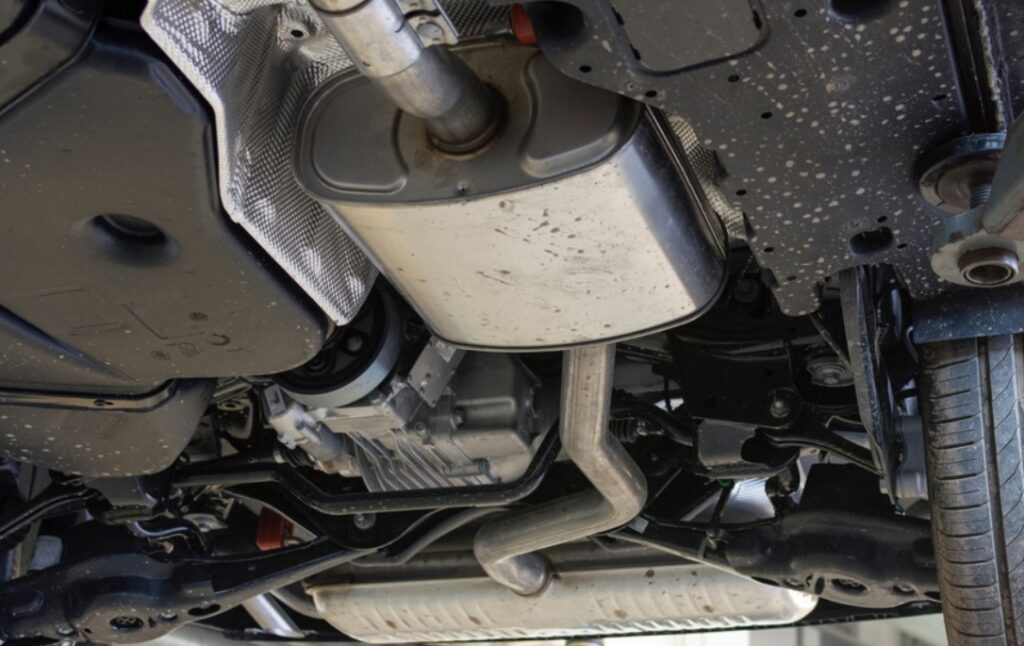 How Many Catalytic Converters Does A Nissan Armada Have?