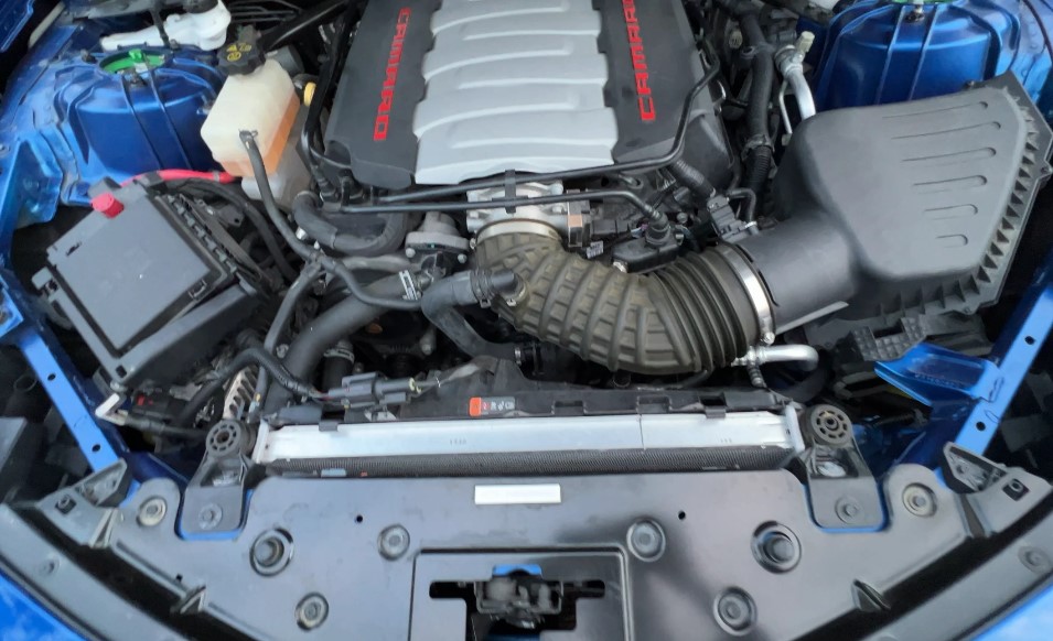 Is Revving Your Engine In Neutral Bad? Quick Answer