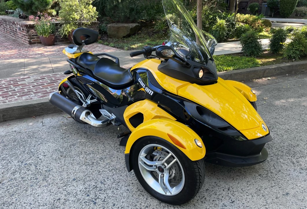 Can Am Spyder Check Engine Light Reset? Explained
