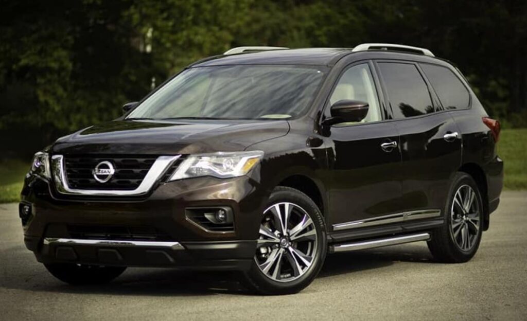 Does Nissan Armada Have Captains Chairs? [Answered]