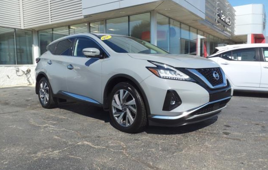 Does Nissan Give Loaner Cars? Nissan Loaner Vehicle Policy