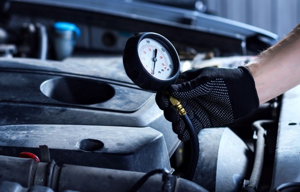 What Causes Low Oil Pressure On Diesel Engine? Explained