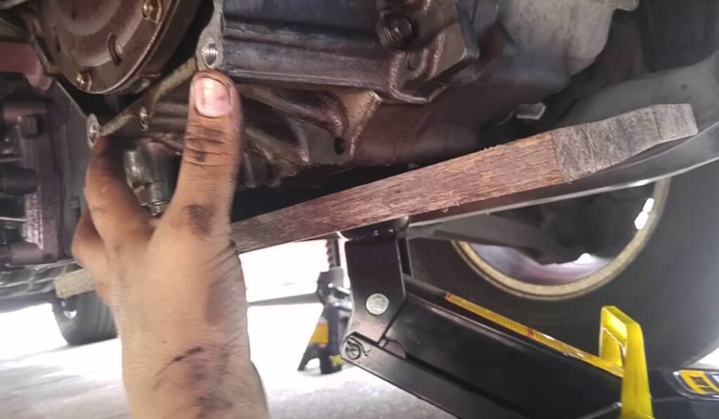 How To Remove Oil Pan Without Removing Engine? 10 Steps