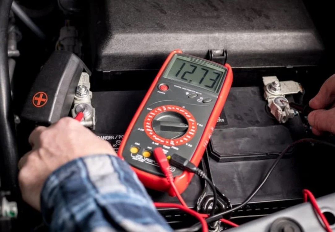 How Many AMPs To Jump Start A Semi Truck? Answered