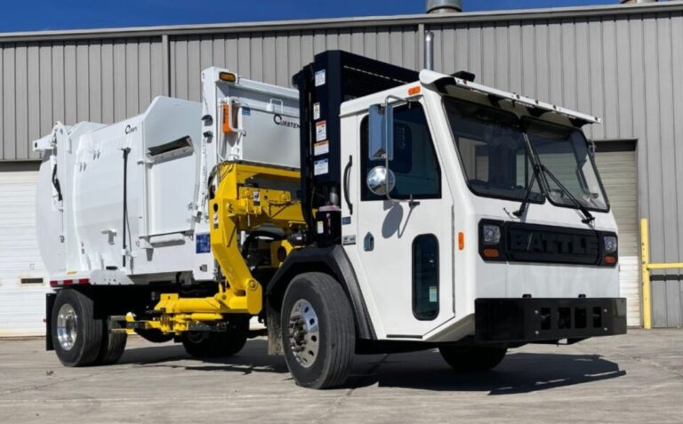 How Much Does A Side Loader Garbage Truck Cost? Answered