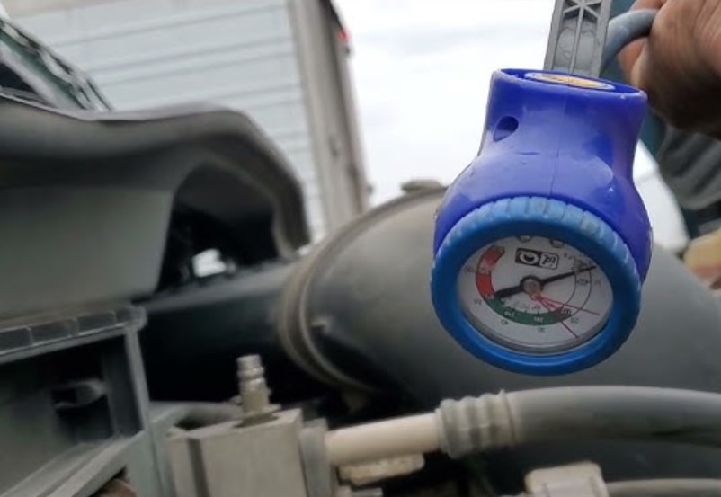 How Much Freon Does A Semi Truck Hold? Answered