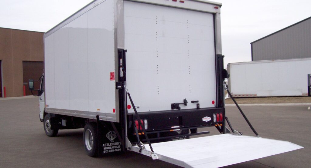 How To Make A Box Truck Dock Height? Explained