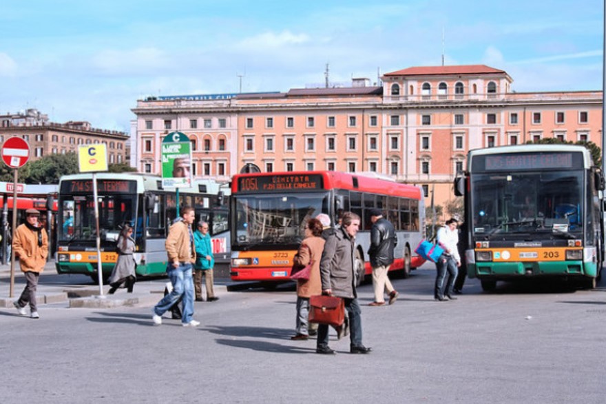 How Do Bus Tickets Work In Italy? Explained