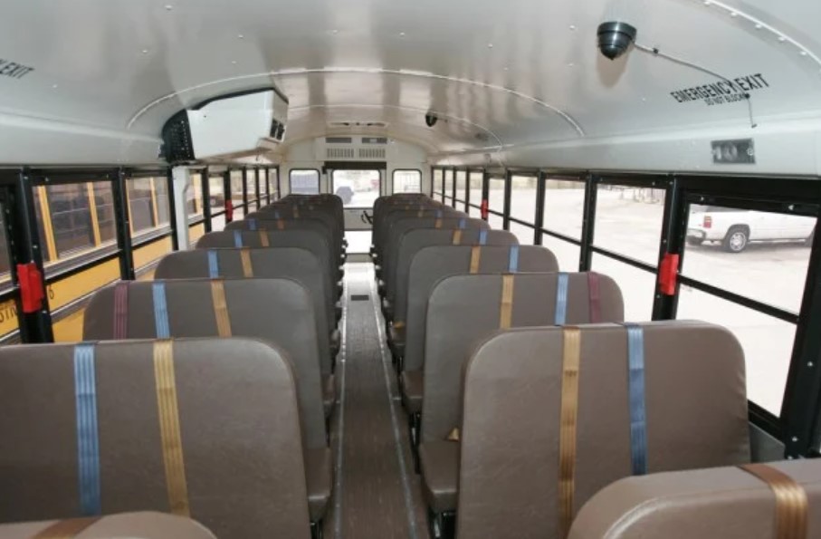 Do Buses Have Air Conditioning? A Complete Breakdown