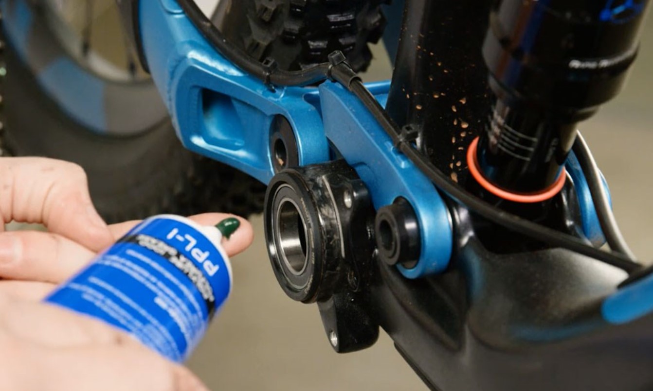 Why Peloton Bike Making Noise When Pedaling? Explained